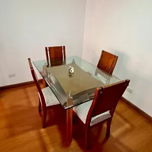 Apto Amplio En Chico - Calle 100 , Bogotá Colombia