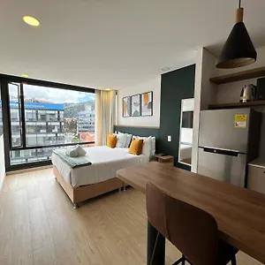 The Hood 102, Modern And Luxury , Bogotá Colombia